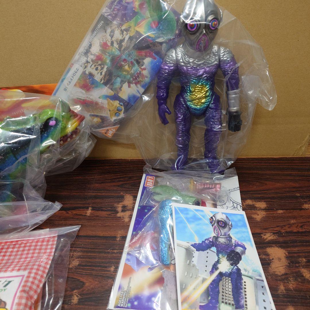 エレガブ　ソフビ　グラビトン　プラロイドマン　セット　インディーズソフビ