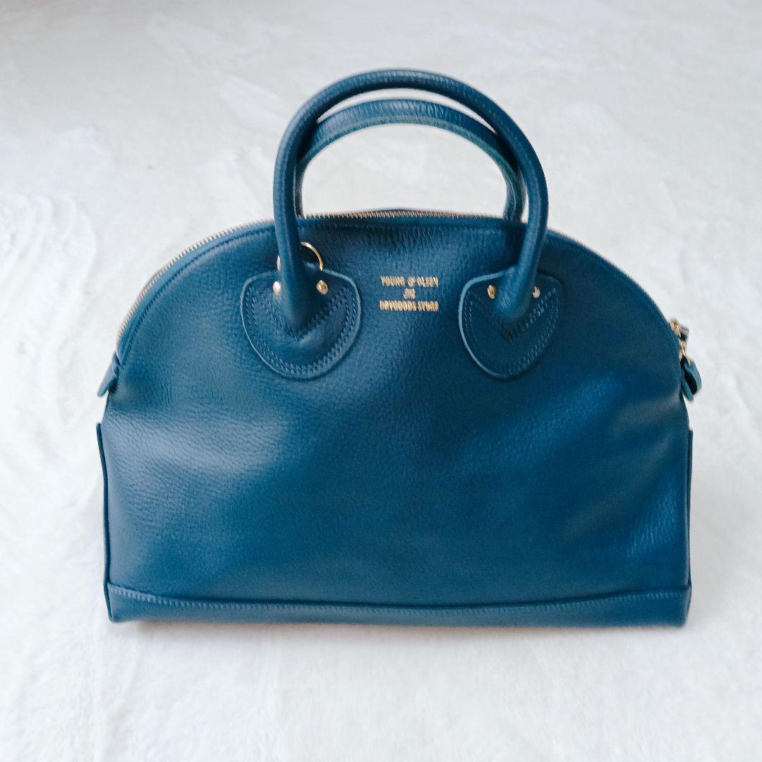 ヤングアンドオルセン　エンボスレザージップボートバッグ　М　ブルー