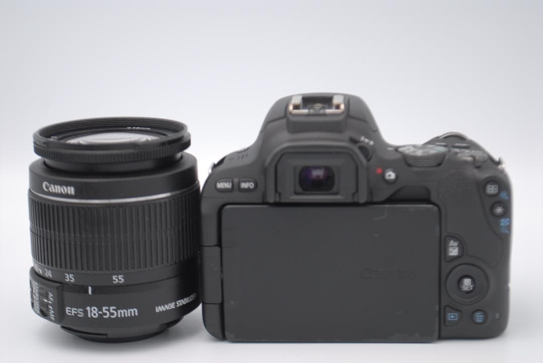 美品⭐️軽量⭐Canon Kiss X9 一眼レフ Wi-Fi機能搭載 初心者向け