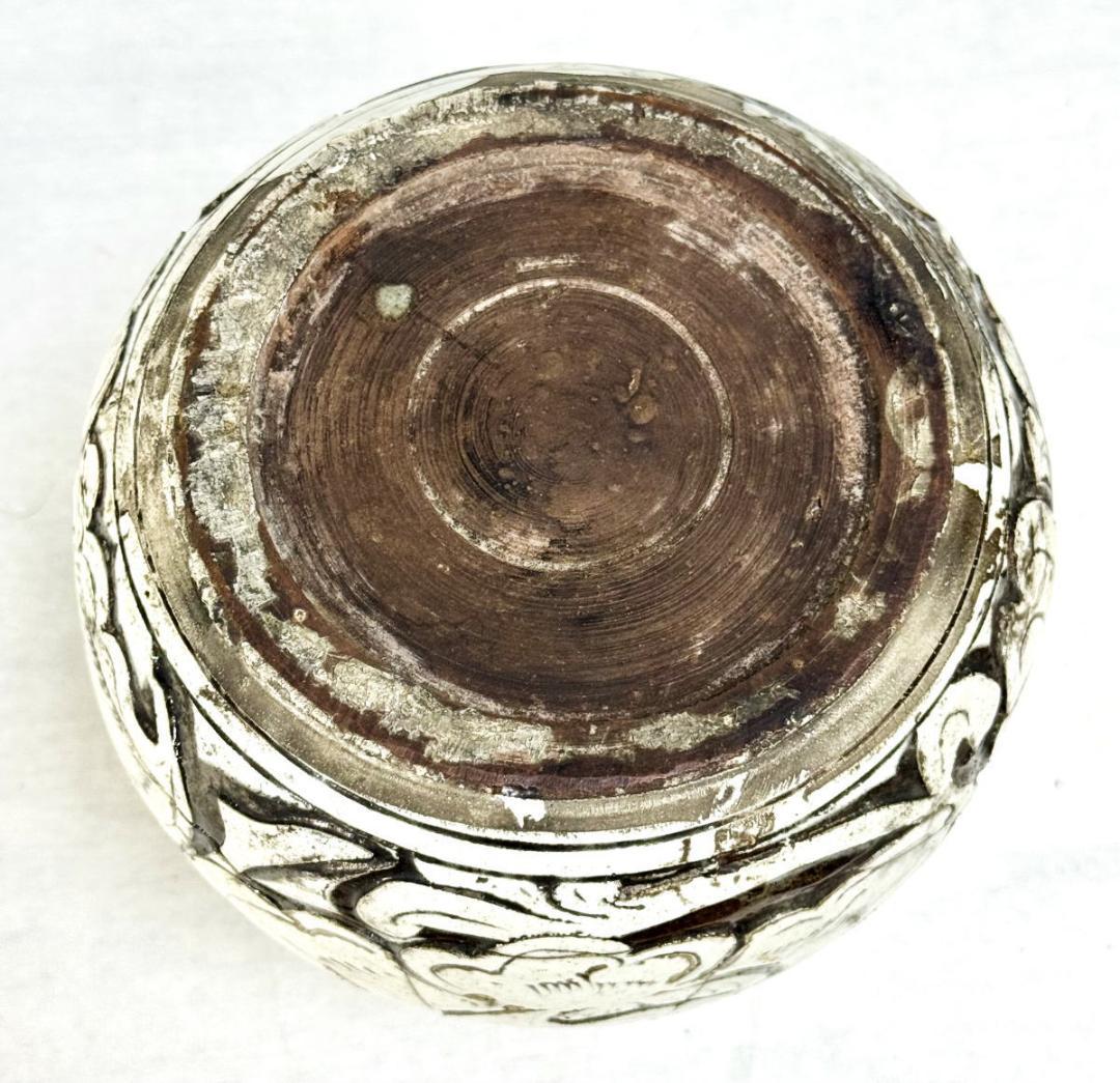 宋時代 磁州窯白釉剔牡丹花紋罐 中国古玩 唐物 歴史有る年代物 WWTT107