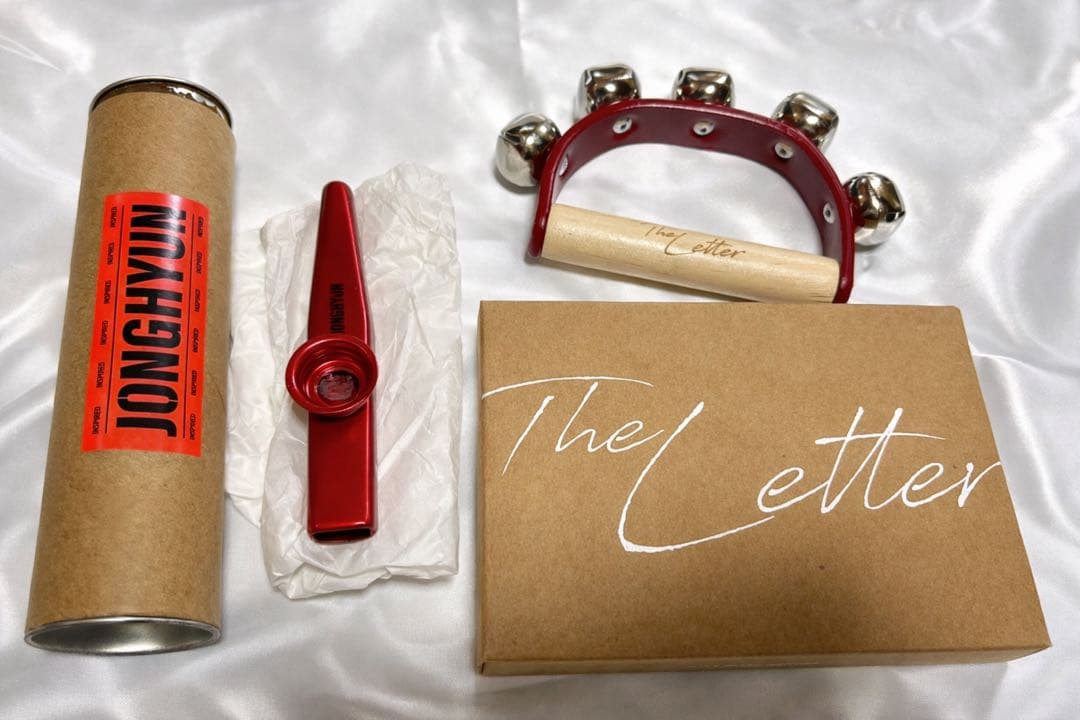 SHINee ジョンヒョン　カズー　ハンドベル