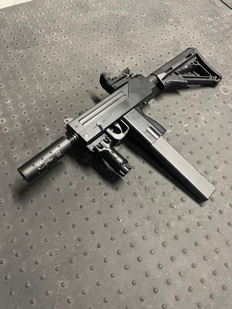 東京マルイ　MAC10 カスタム