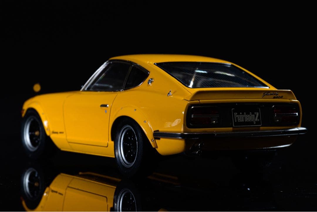 プラモデル1/24完成品　タミヤ1/24フェアレディ240Z