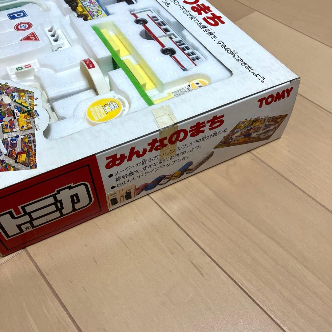 希少！【新品未開封】トミカ　みんなのまち　ミニカーセット　ドライブマップ付き