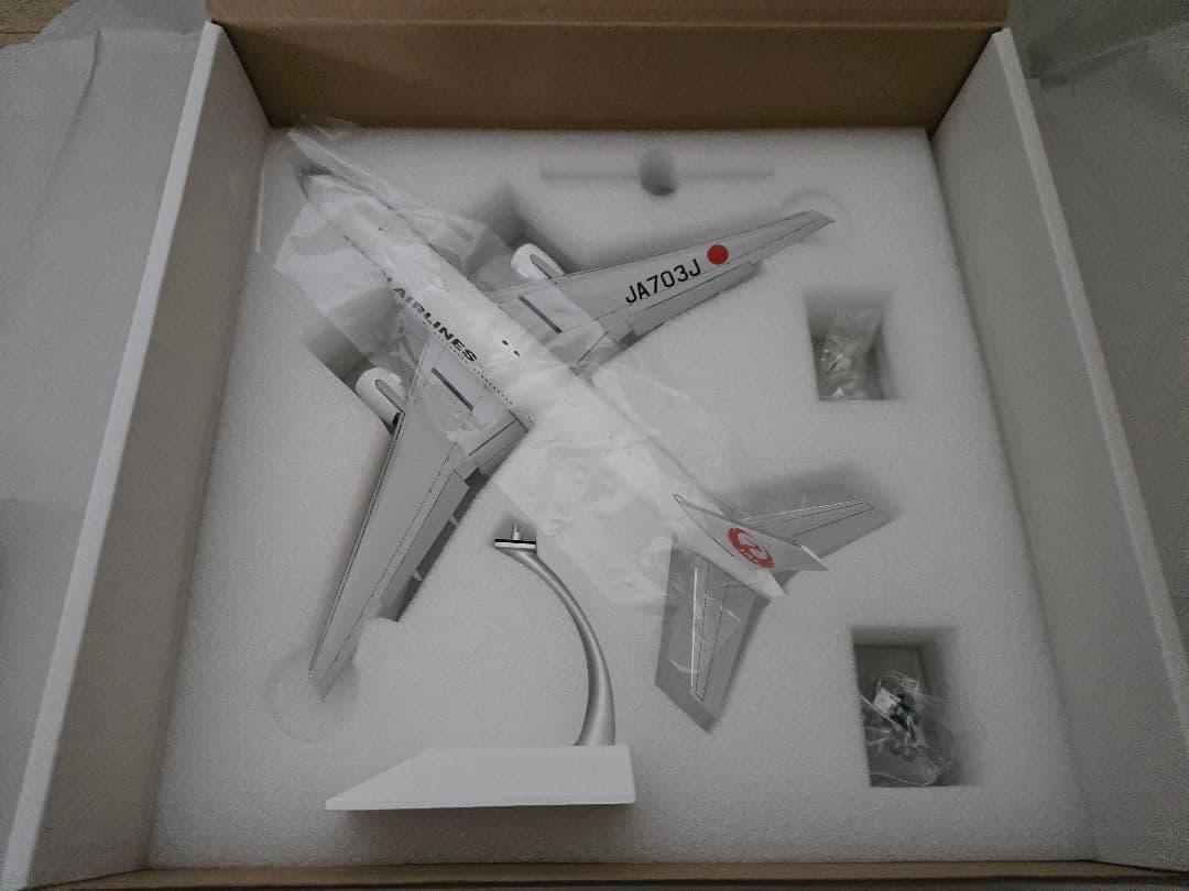 航空機・ヘリコプター JC WINGS JAL 777-200ER 1/200 JA703J