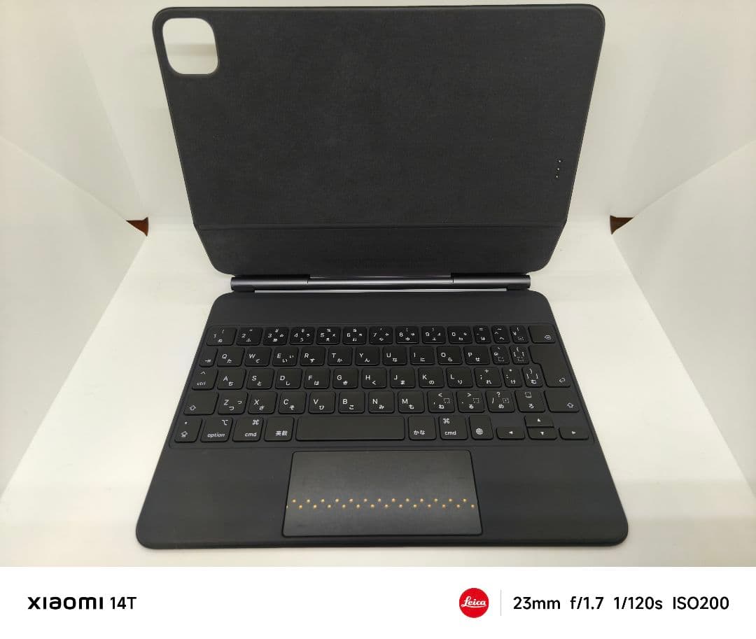 【極美品】Apple Magic Keyboard 11インチ用　a2261