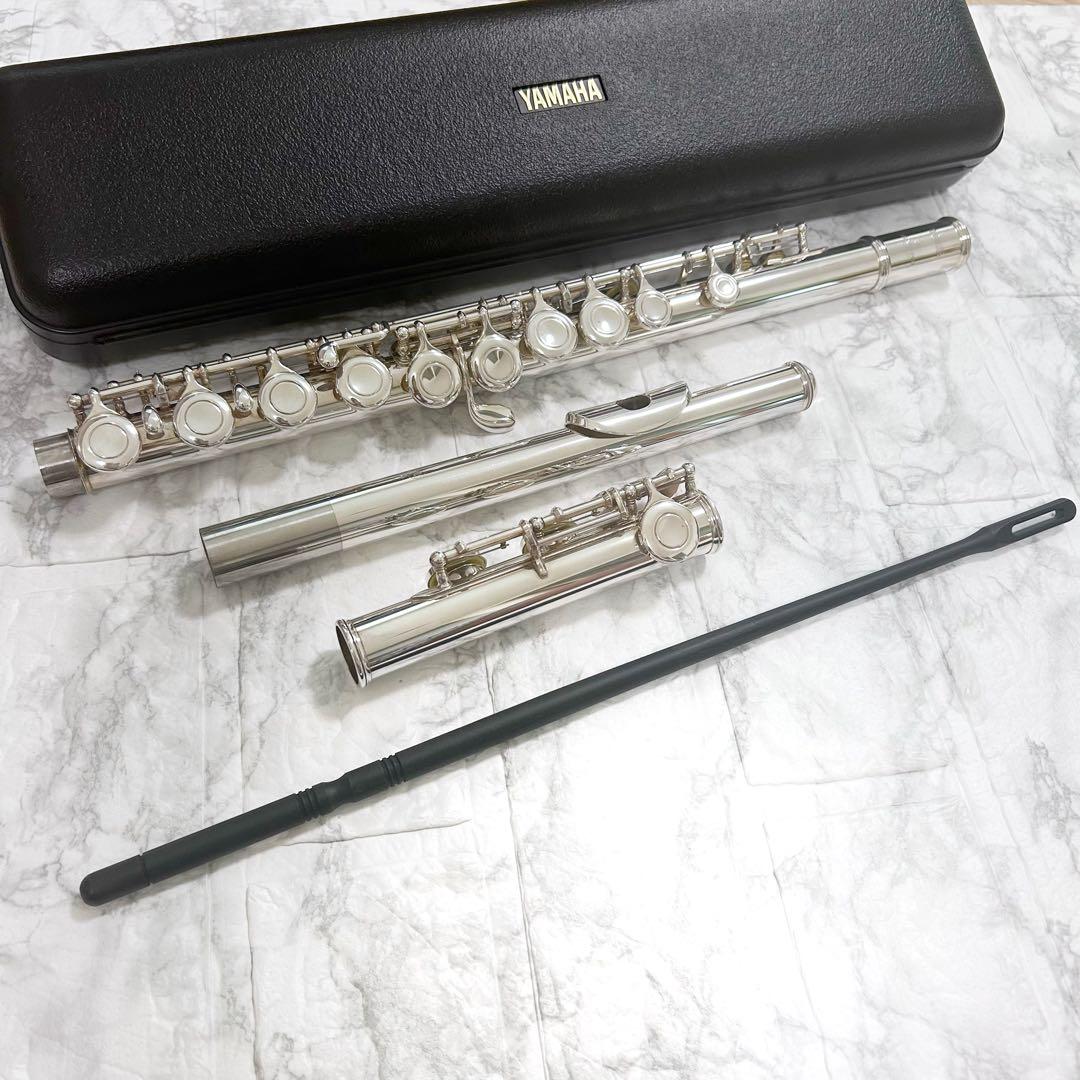 フルート YAMAHA YFL-221 ハードケース付　1887 タンポ劣化なし