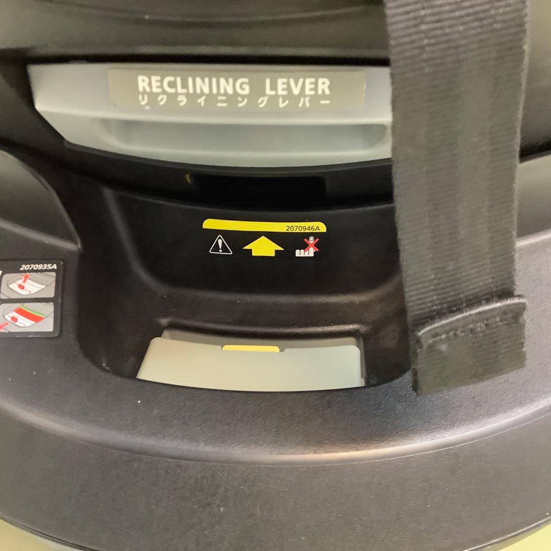 あ*ん様 【極美品】エールベベ クルット3i グランス ISOFIX アンバーブ