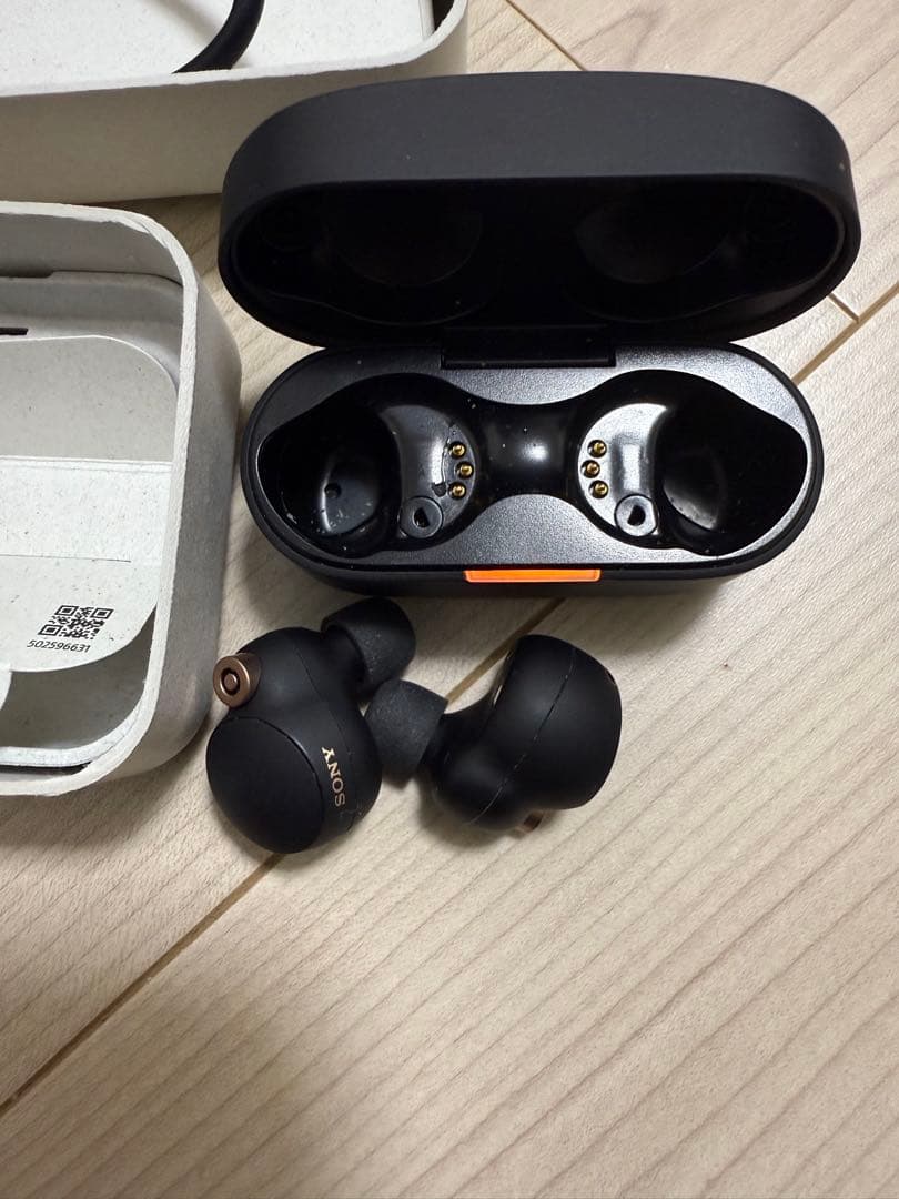 SONY ワイヤレスイヤホン WF-1000XM4 ブラック