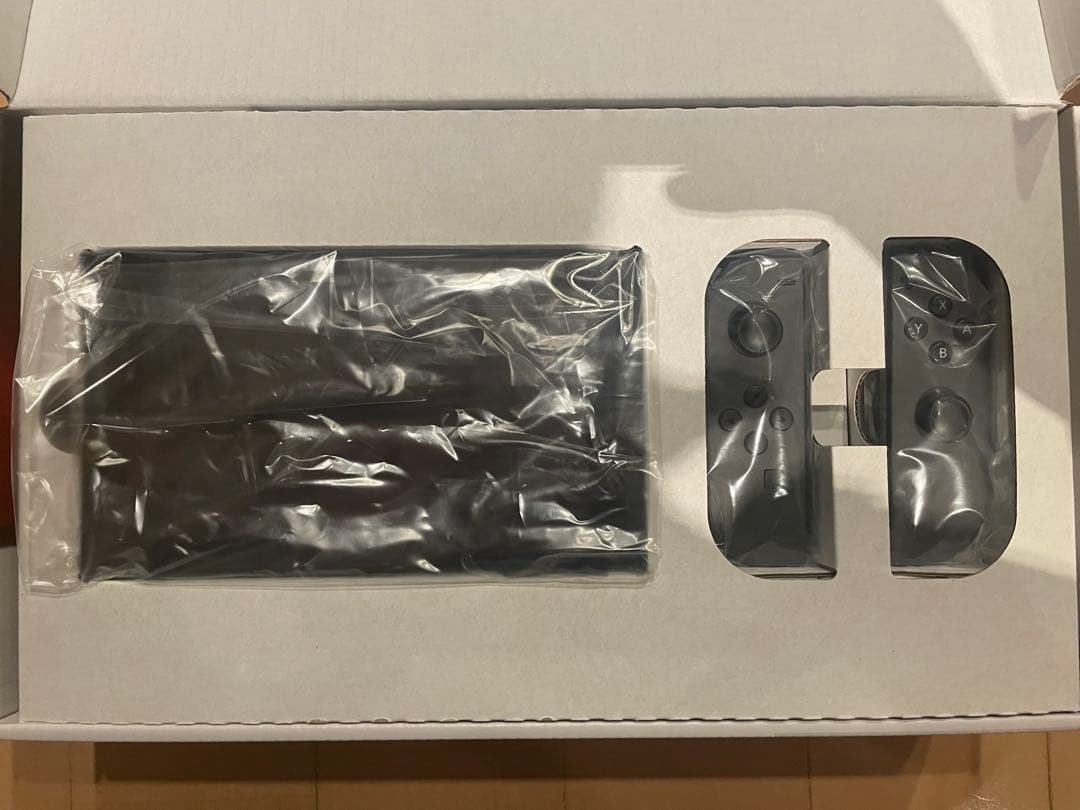 任天堂SWITCH（NINTENDO スイッチ）本体 SD付き