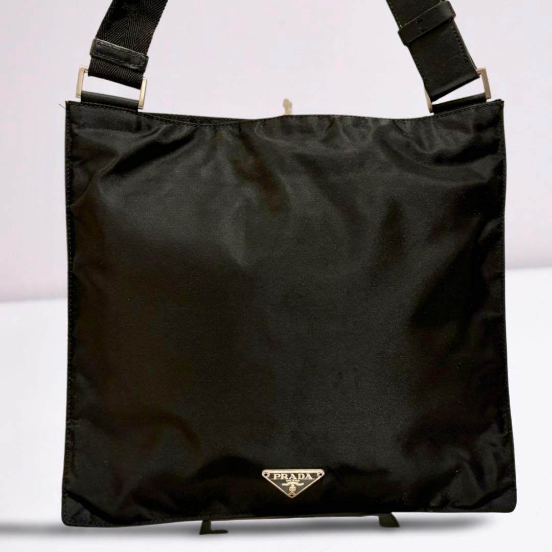 【正規品】PRADA プラダ ナイロン ショルダーバッグ 黒 三角ロゴ 男女兼用