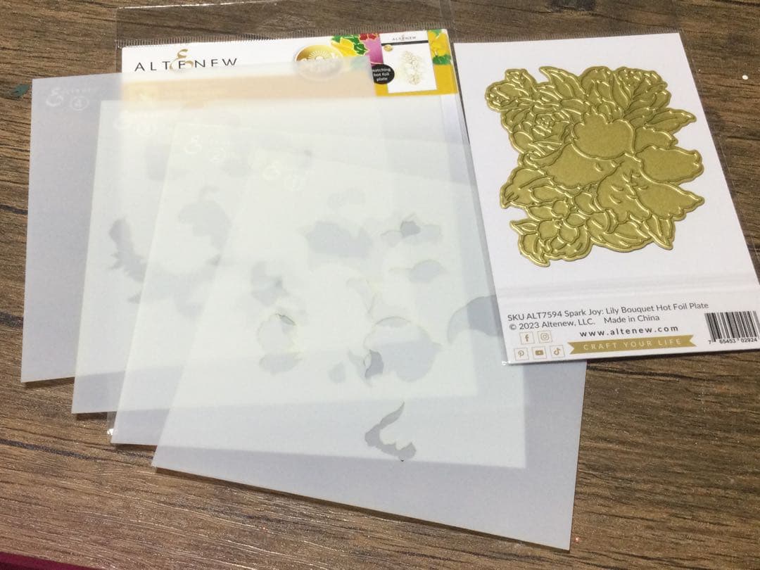 AltenewアルテニューLily Bouquet Plate&Stencils