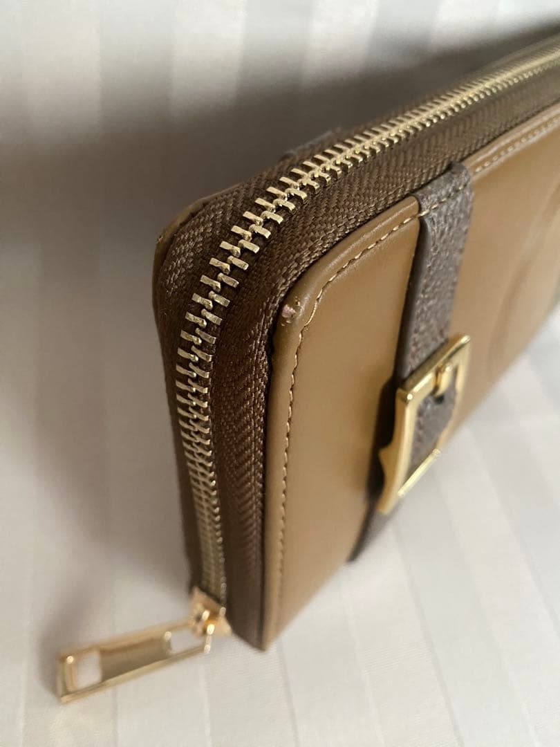 Super Groupies 高森藍子 モデル 長財布