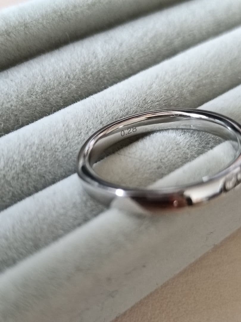 スタージュエリー 9号 プラチナ ハーフエタニティ リング 0.28