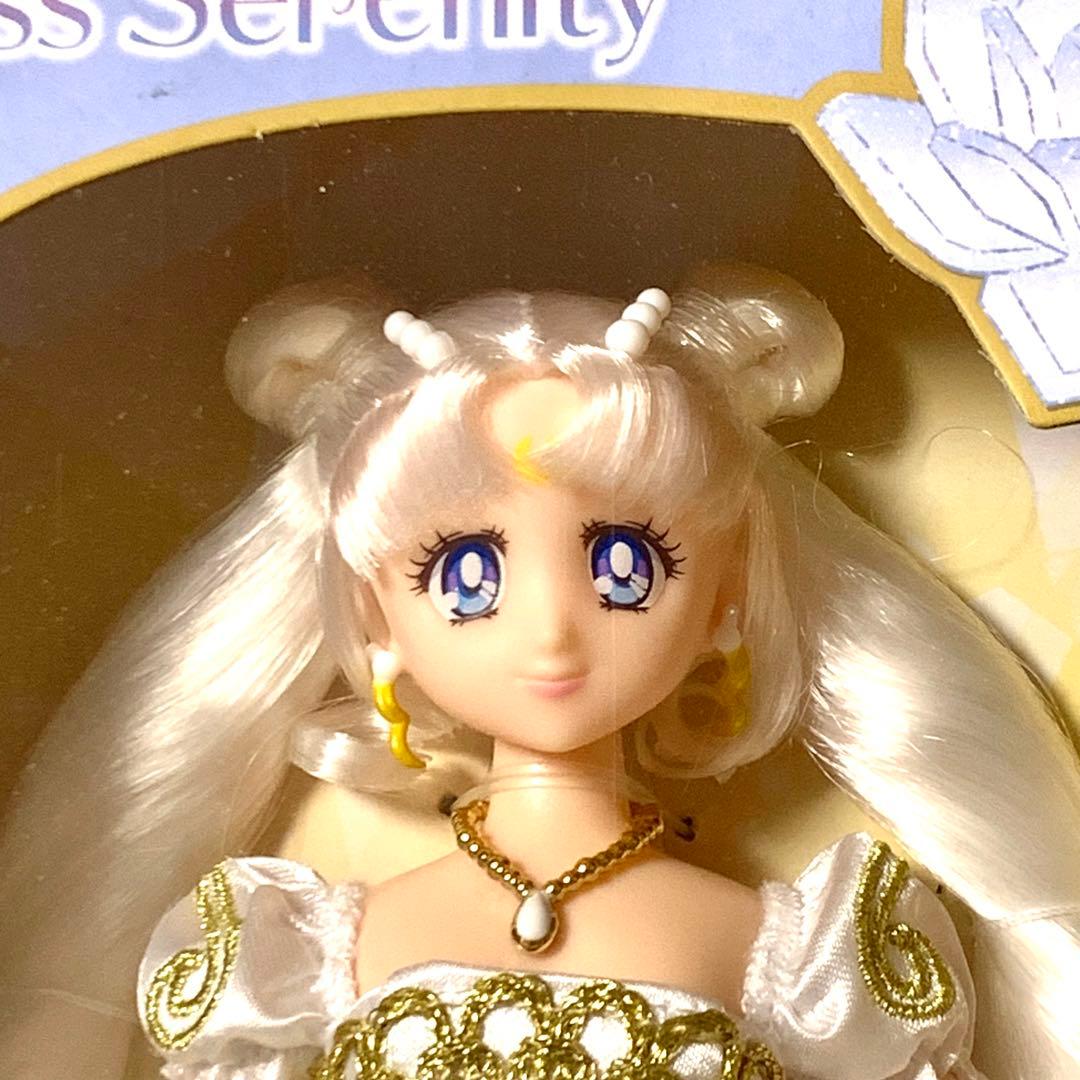 セーラームーン　プリンセスセレニティ　ドール　人形　銀髪　Styledoll