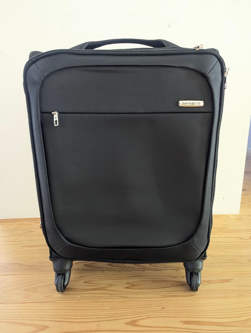 良品サムソナイト ビーライト 4 スピナー55 エキスパンダブル キャリーケース