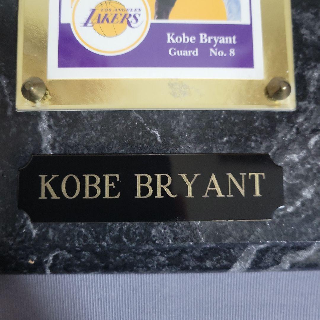 希少　コービー・ブライアント　NBA　カード　レイカーズ