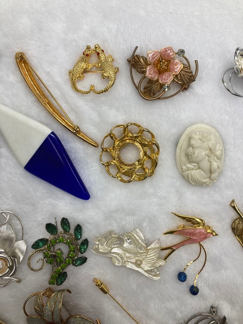 レディース　アクセサリー　プローチ　真珠　宝石　プローチ59点まとめ売り