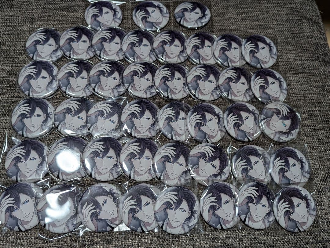 スタマイ 缶バッジ 服部