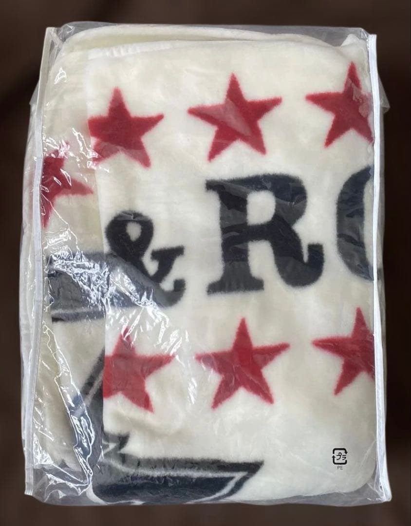 E.YAZAWA ROCK & ROLL フリースブランケット！ふわふわ肌触抜群