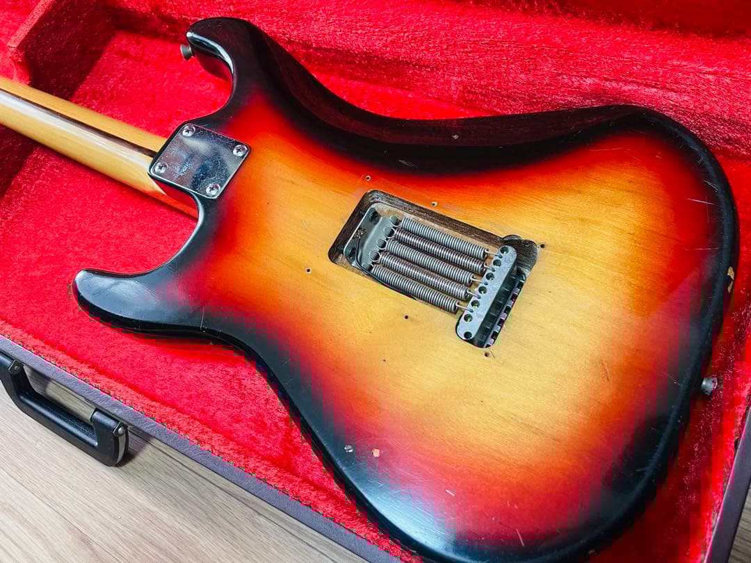 Guyatone ストラトキャスター LS-380 純正ハードケース付き