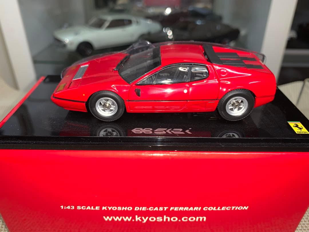 京商 1/43 フェラーリ 512BBi