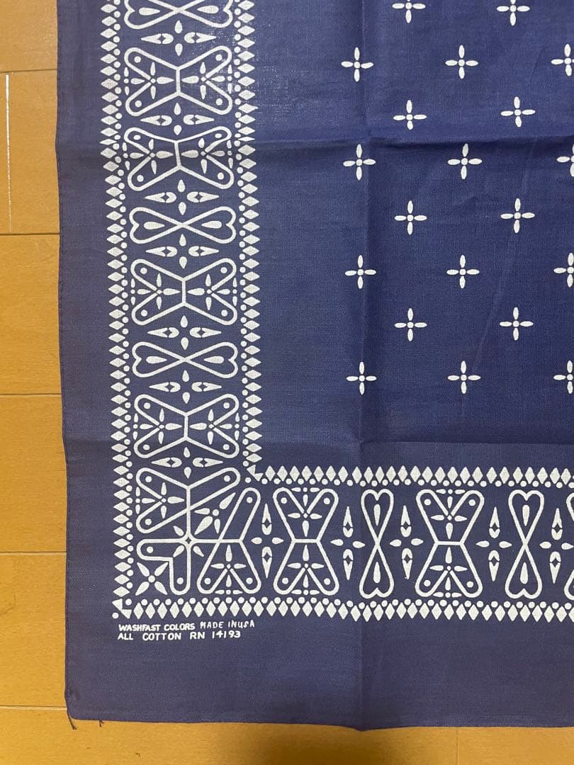 60S DEAD STOCK VINTAGE BANDANA アイアン クロス