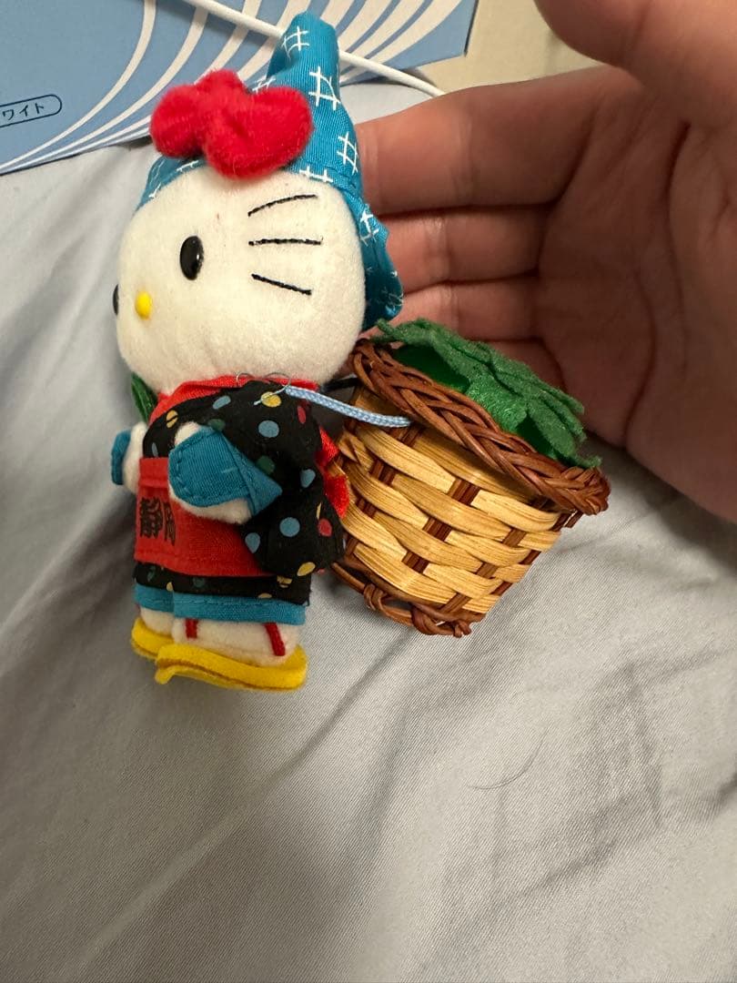 K*i様 ハローキティ 静岡県限定伝統的和服 ぬいぐるみ