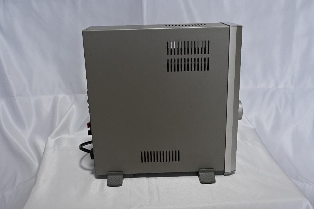 縦型小型アンプ　ONKYO　USBオーディオアンプ　MA-500U