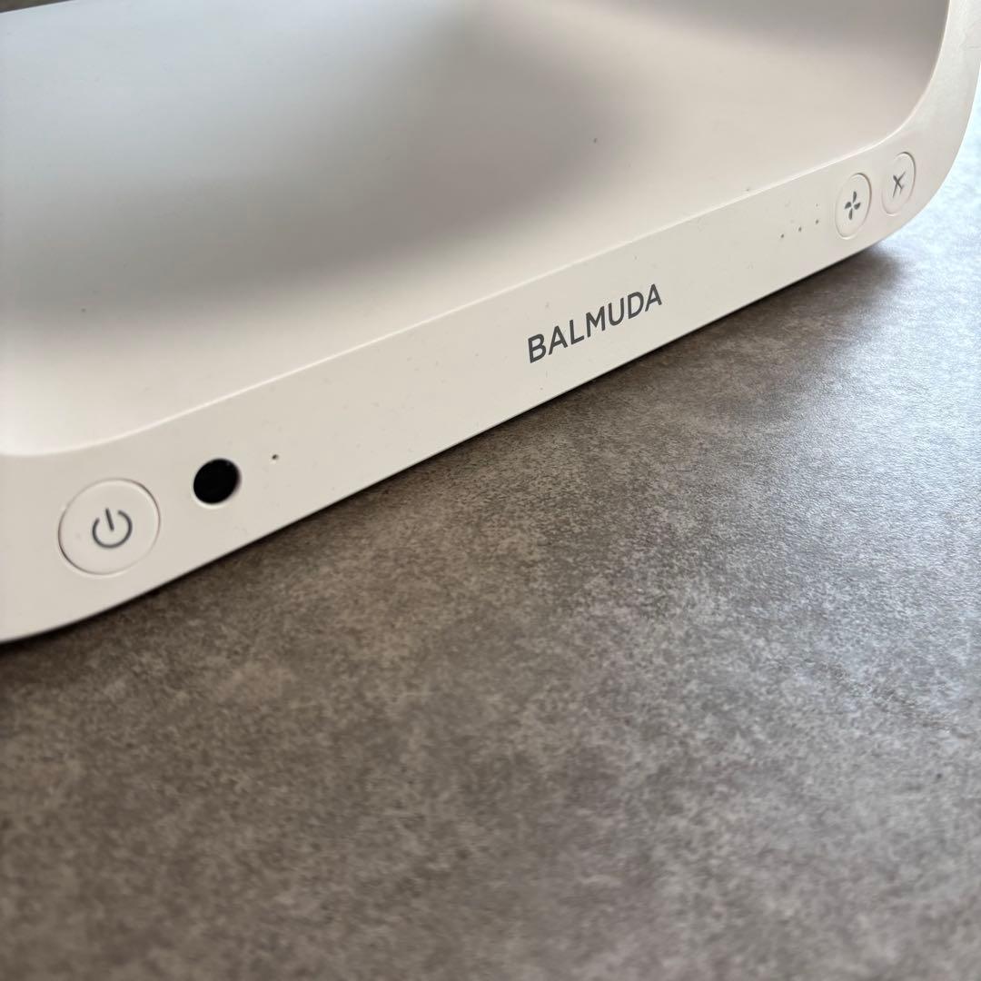 greenfan A02A-wk 2020年製　バルミューダ