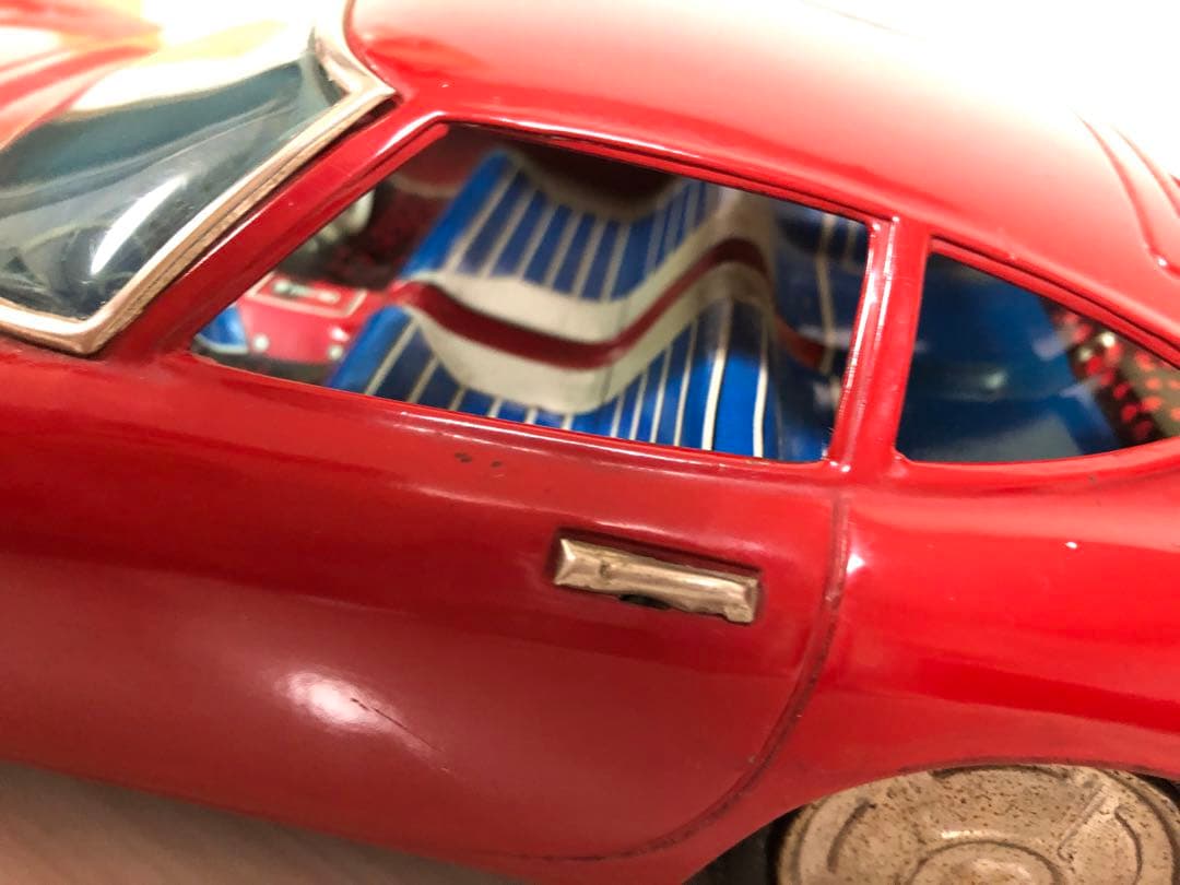 t*0様 アサヒ玩具 日本製 トヨタ2000GT 全長38㎝ブリキカー ATC☆