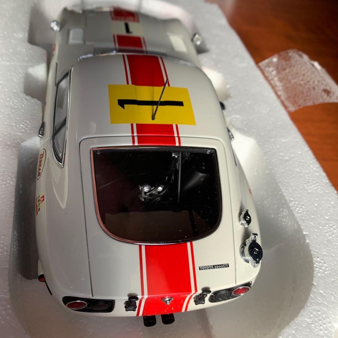 TOYOTA 2000 GT 24 HRS オートアート箱破れ