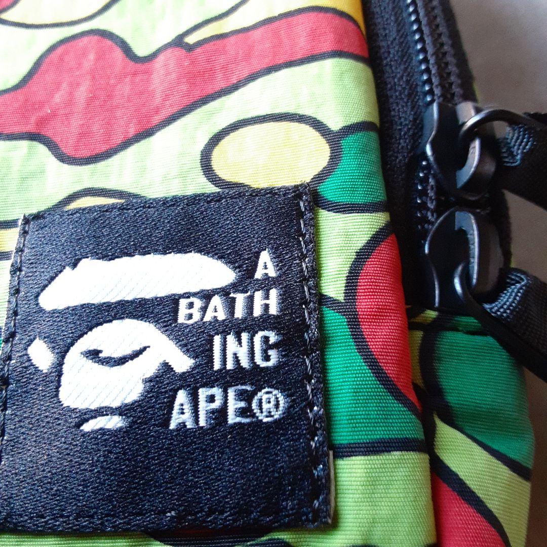 A BATHING APE ア・ベイジング・エイプポーチ　カモフラージュ
