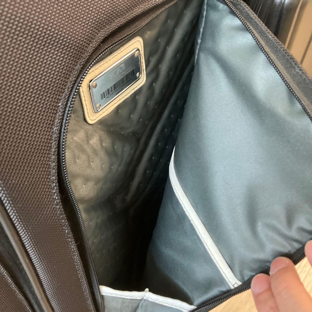 j*n様 TUMI 黒 ソフトキャリーケース　約50〜60L