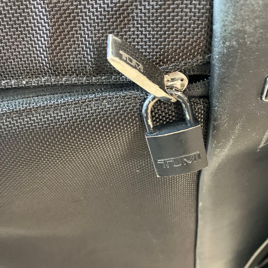j*n様 TUMI 黒 ソフトキャリーケース　約50〜60L