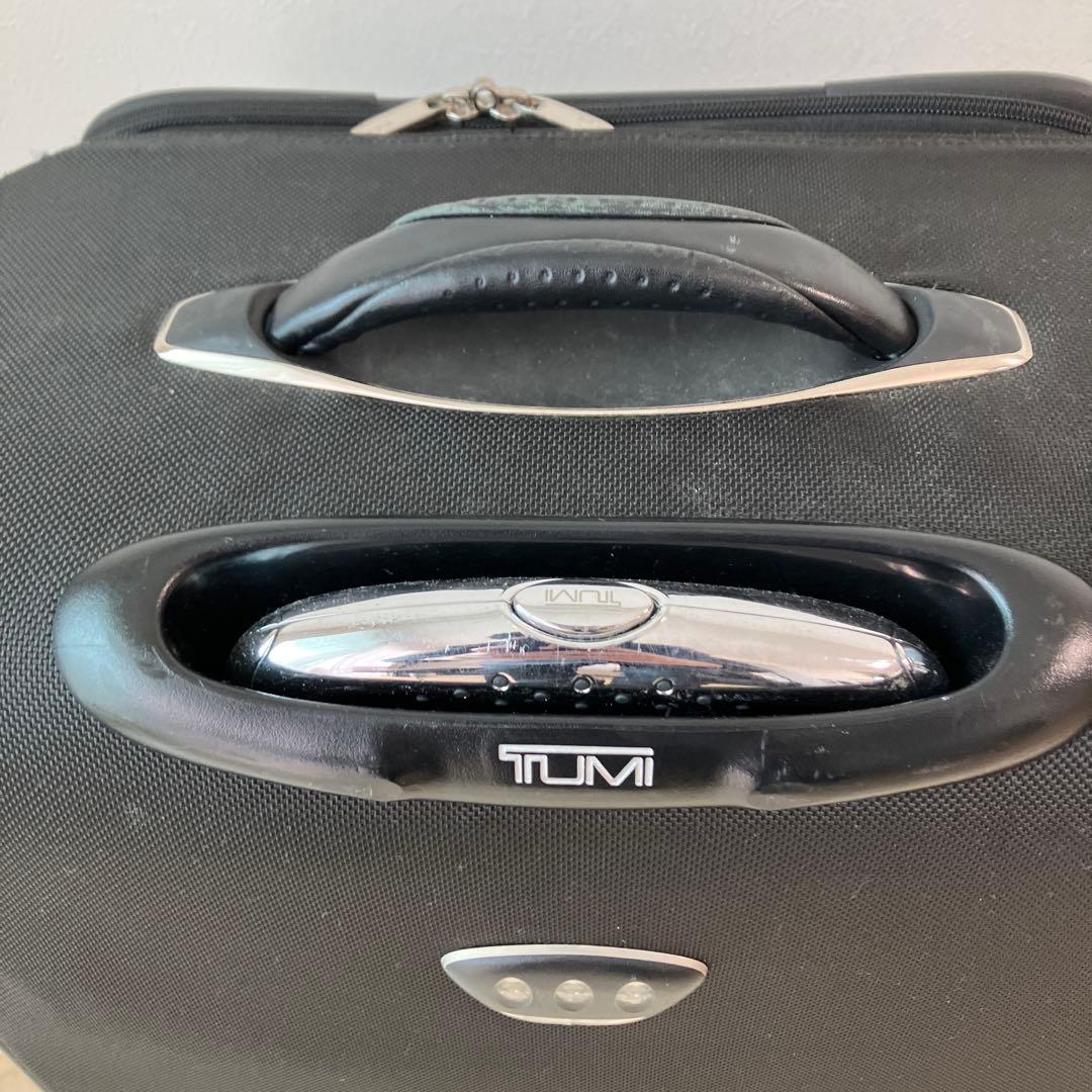 j*n様 TUMI 黒 ソフトキャリーケース　約50〜60L