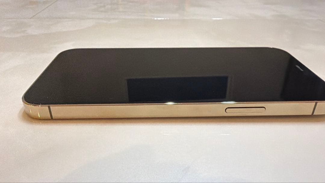 美品！！iPhone 12 Pro ゴールド 256GB