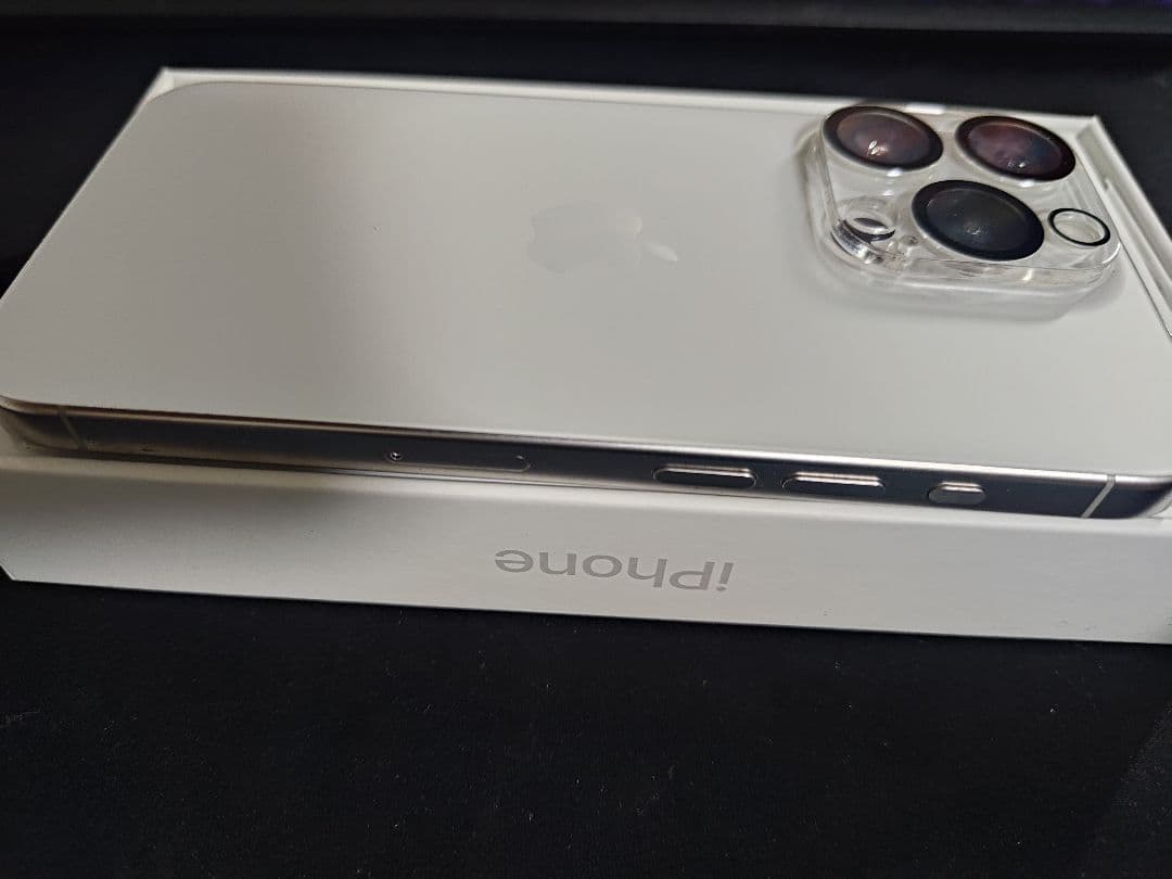 iPhone15 pro 128GB 美品