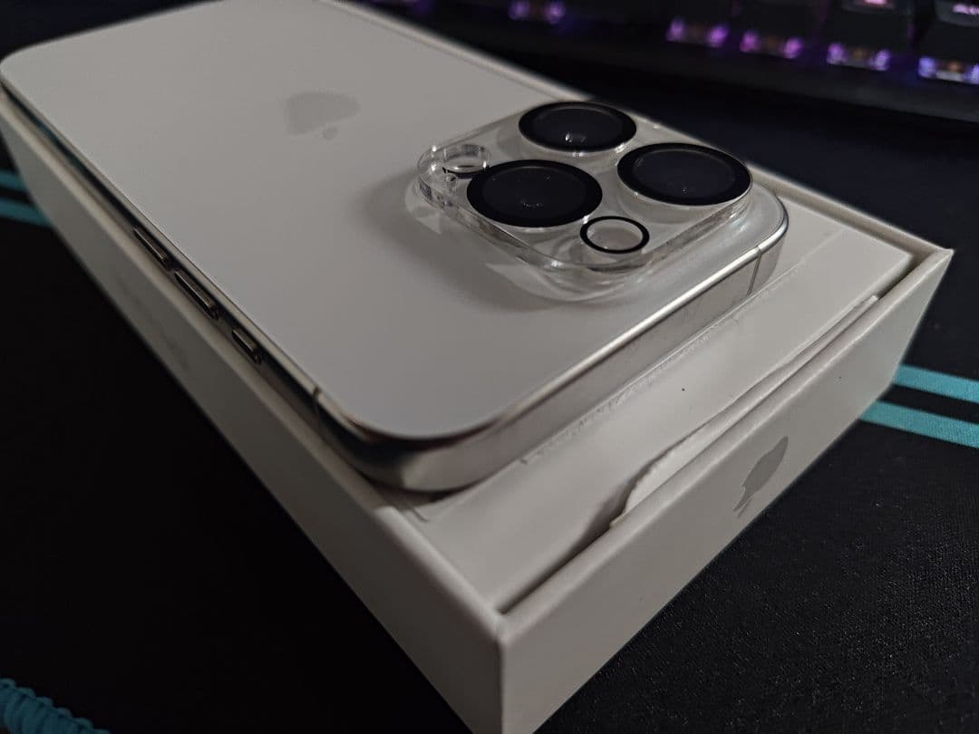 iPhone15 pro 128GB 美品