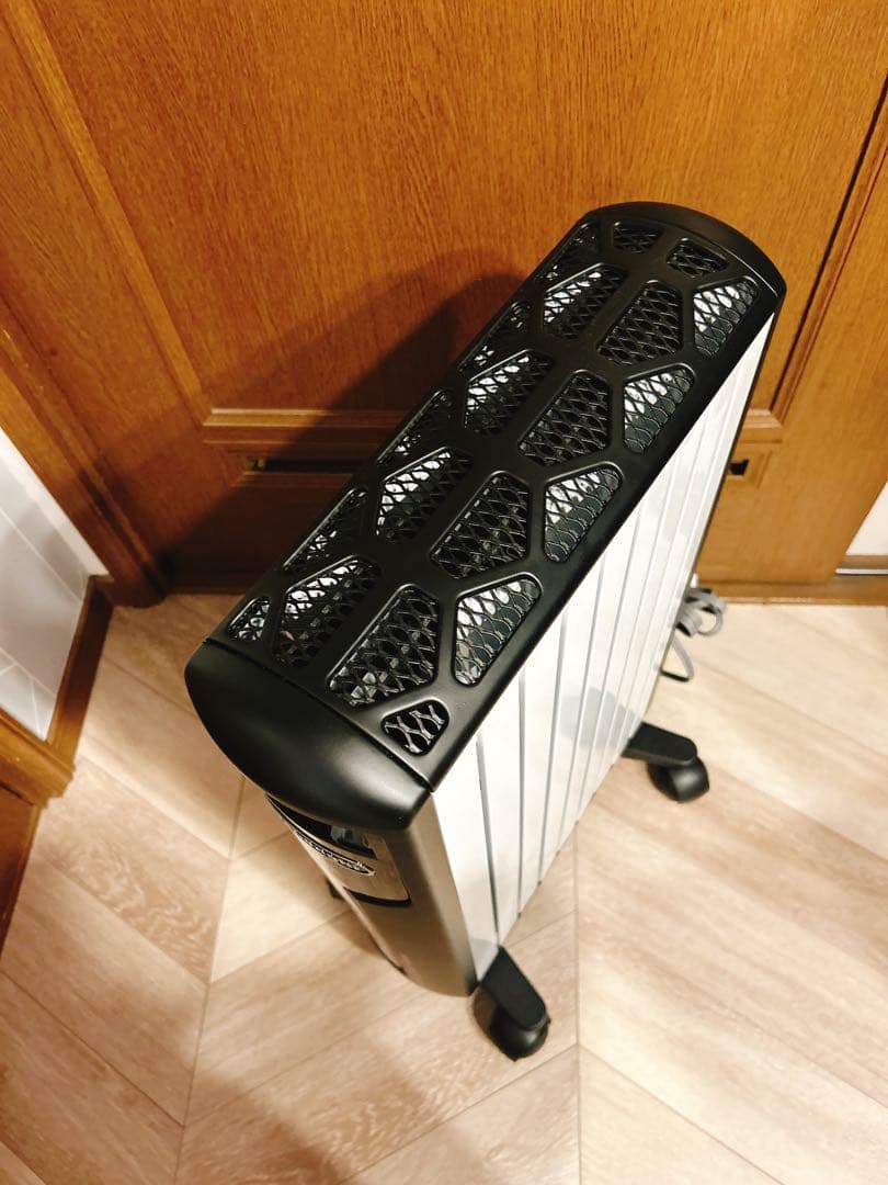 【値下げました】デロンギ マルチダイナミックヒーター