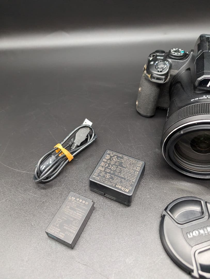 【撮影OK】Nikon ニコン COOLPIX P1000 液晶不良