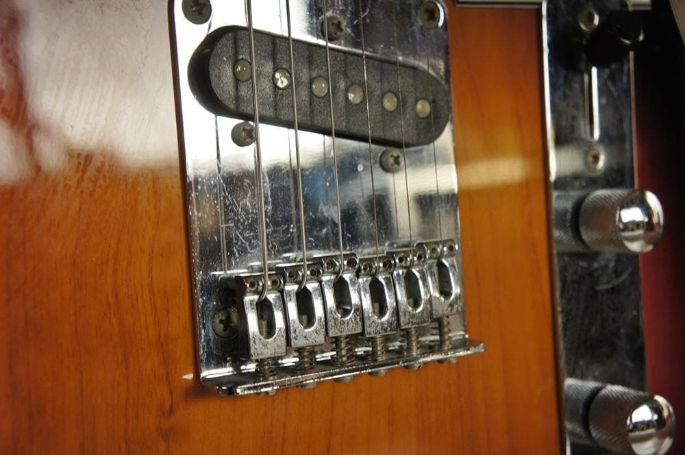 Playtech Telecaster エレキギター サンバースト 置き台付き