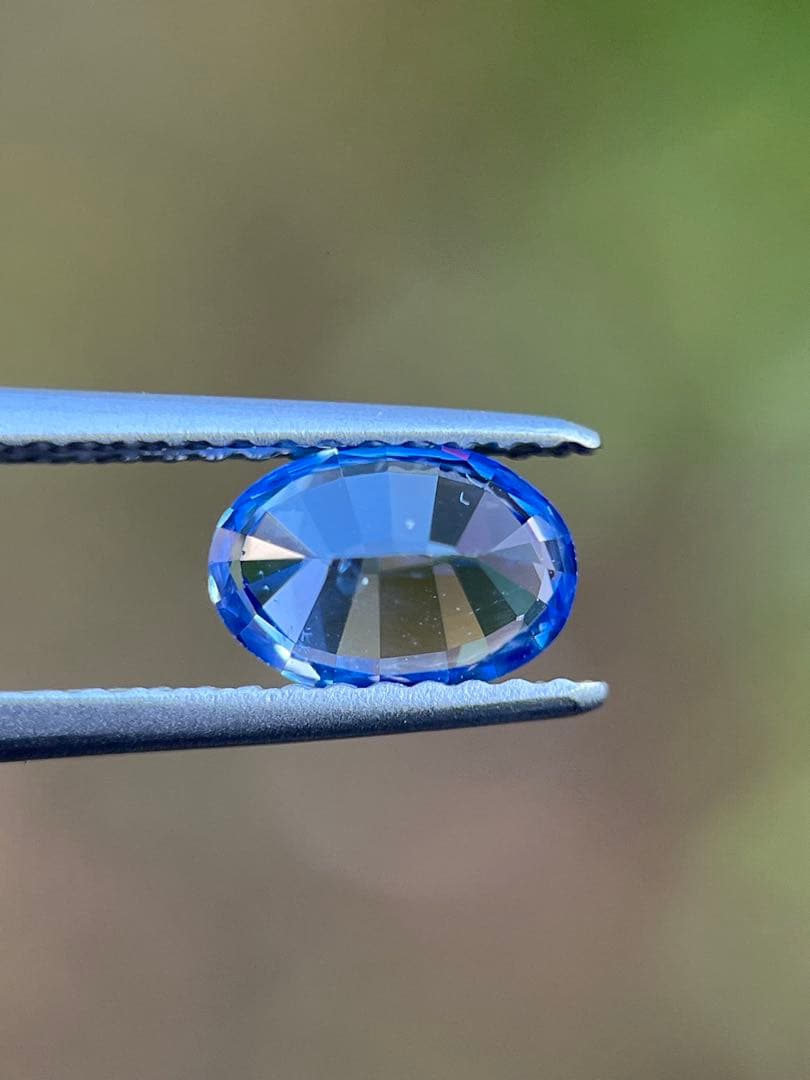 ブルーサファイア1.06ct Blue Sapphire