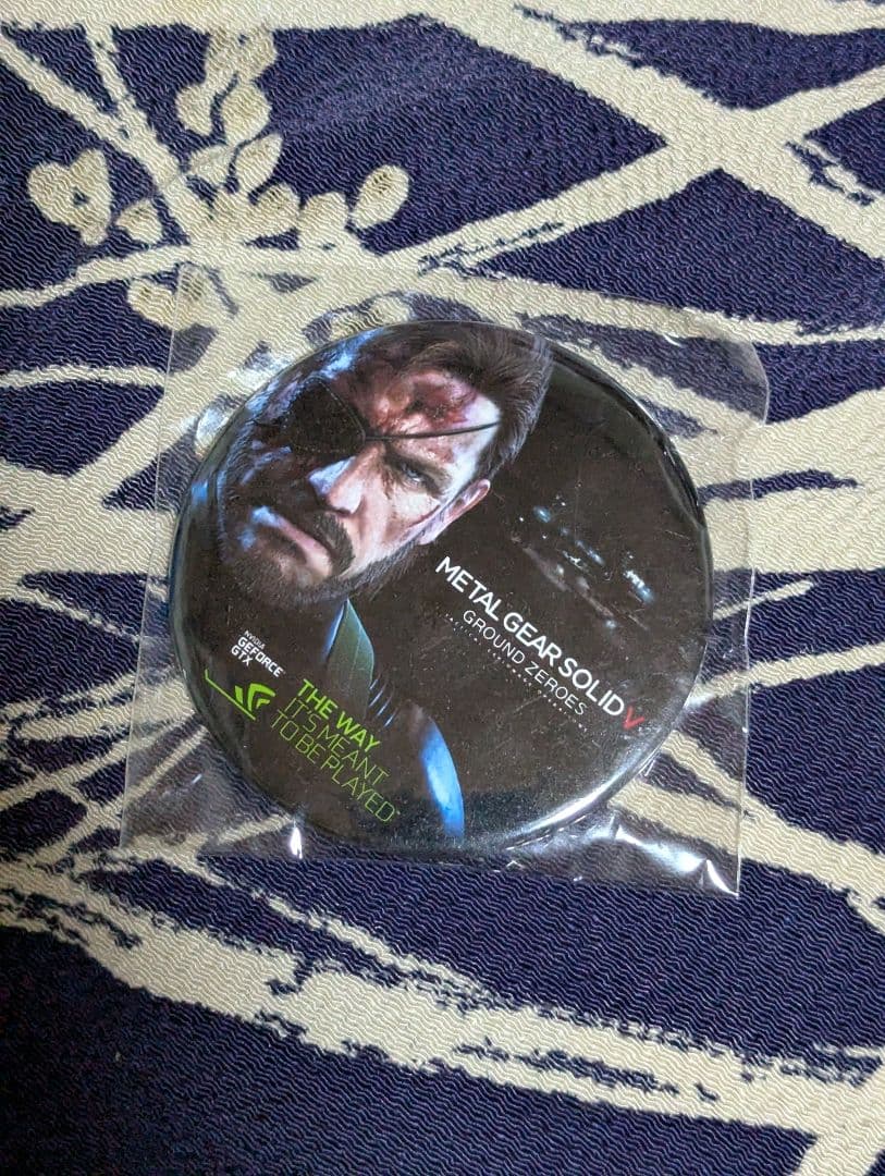 L GEAR SOLID V GROUND ZEROES　缶バッジ　1点