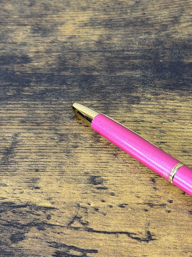 カスタム会限定　トルマリンピンク　18金　キャップレスデシモ　万年筆　EF