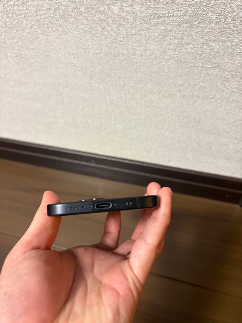 iPhone15 128G ブラック