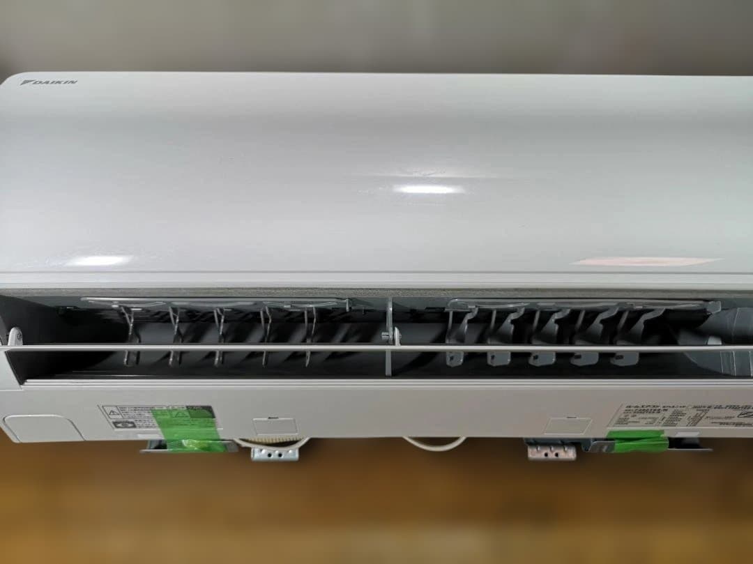 神奈川県内は無料工事、配送付き、室外機)ダイキン10畳 2022年式 保証あり