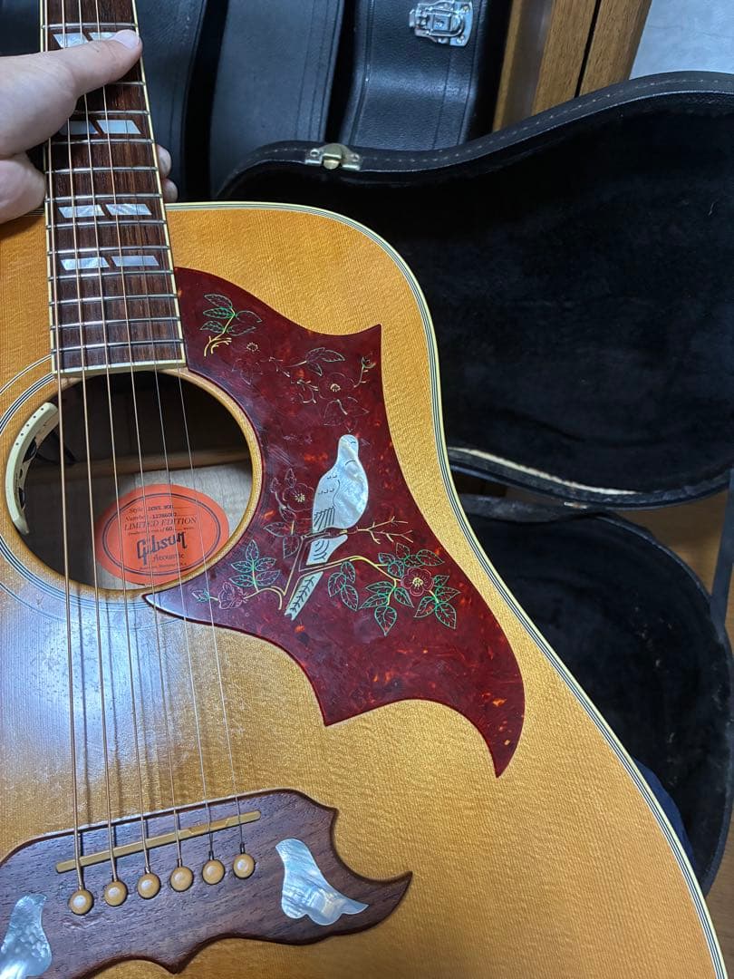 フルメンテ済 【美品】Gibson DOVE VOS カスタムショップ製　限定