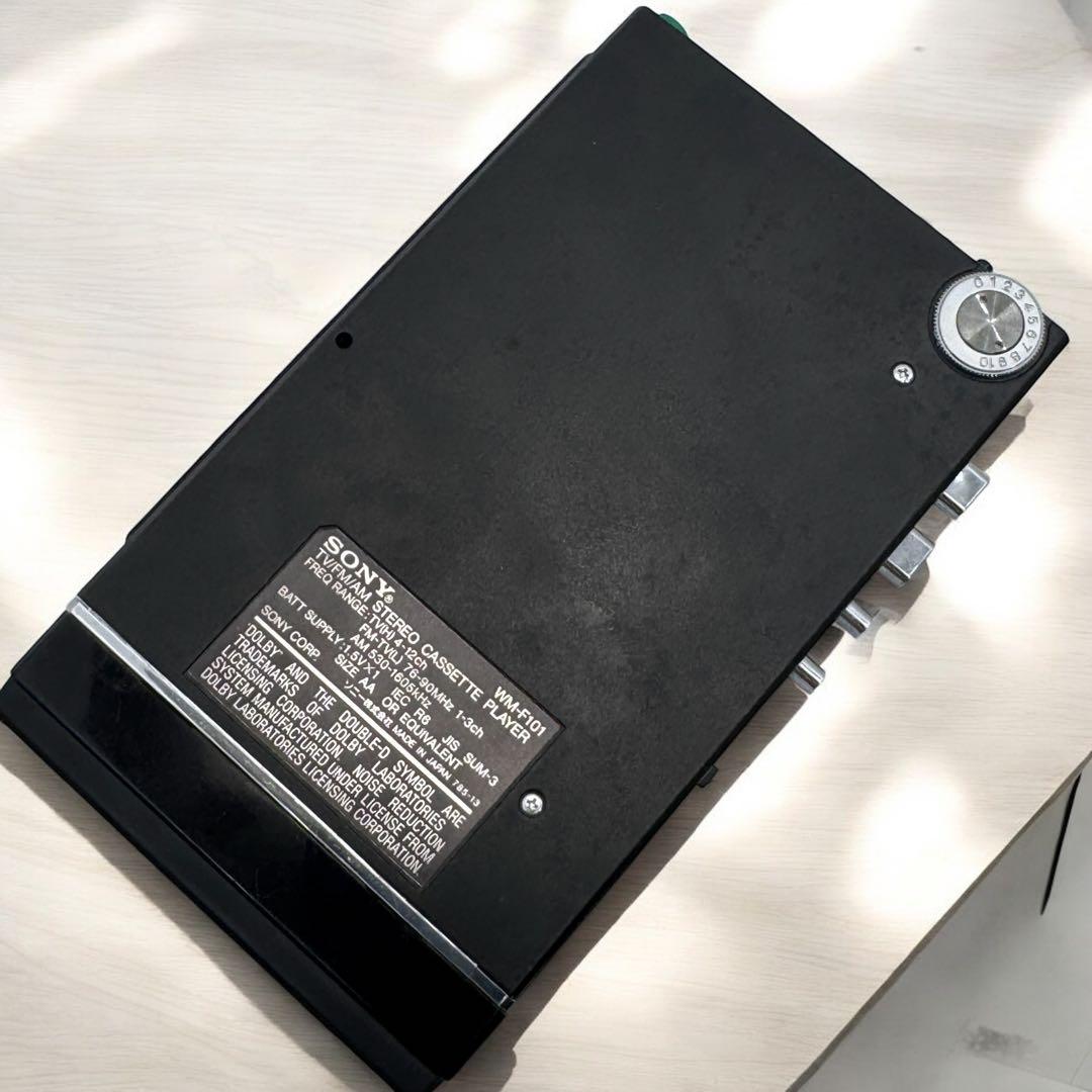 SONY WM-101 カセット/ラジオ機能付 WALKMAN 動作現状品
