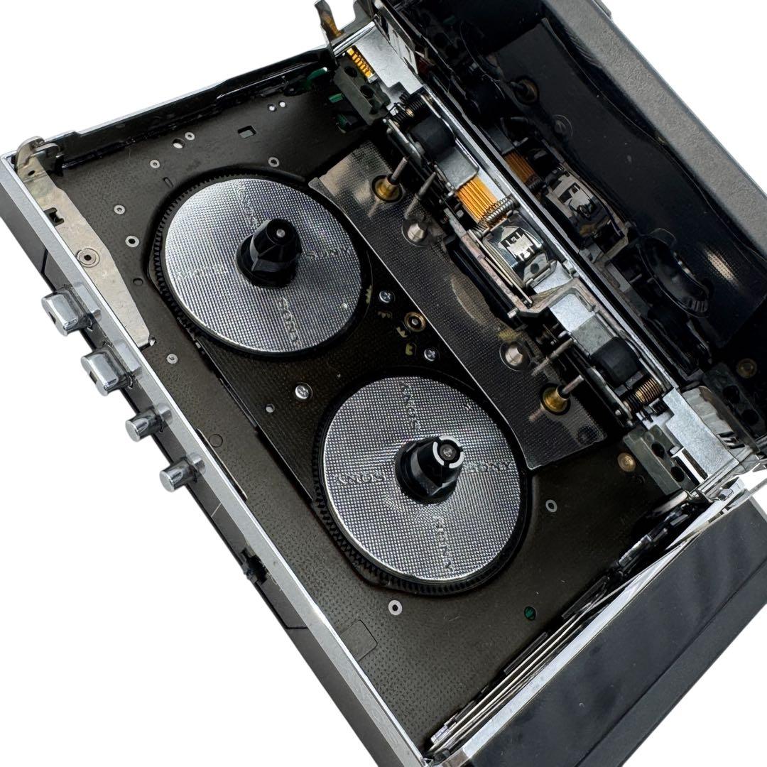 SONY WM-101 カセット/ラジオ機能付 WALKMAN 動作現状品